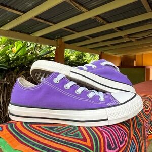 Converse Chuck Taylor All Star Low-Top Sneakers Electric Purple 137837 Womens 6